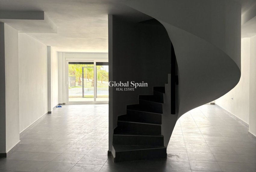 Resale - HOUSE -
VILLAJOYOSA - Montiboli
