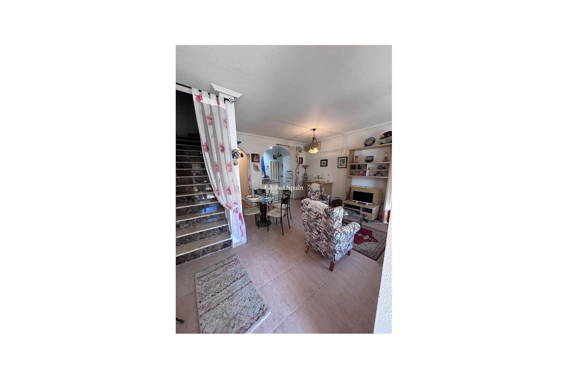 Resale - HOUSE -
VILLAMARTÍN - Costa Blanca