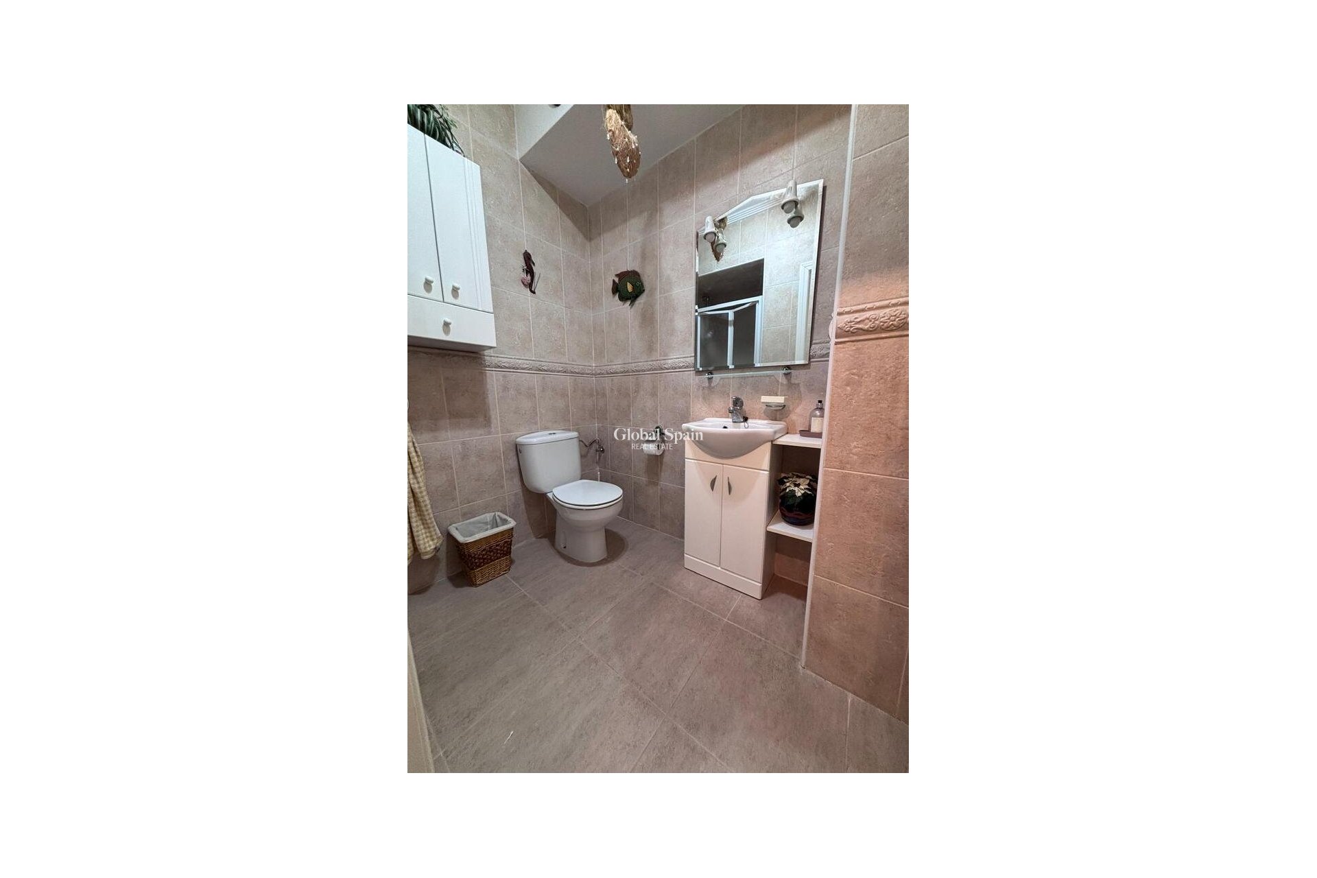 Resale - HOUSE -
VILLAMARTÍN - Costa Blanca