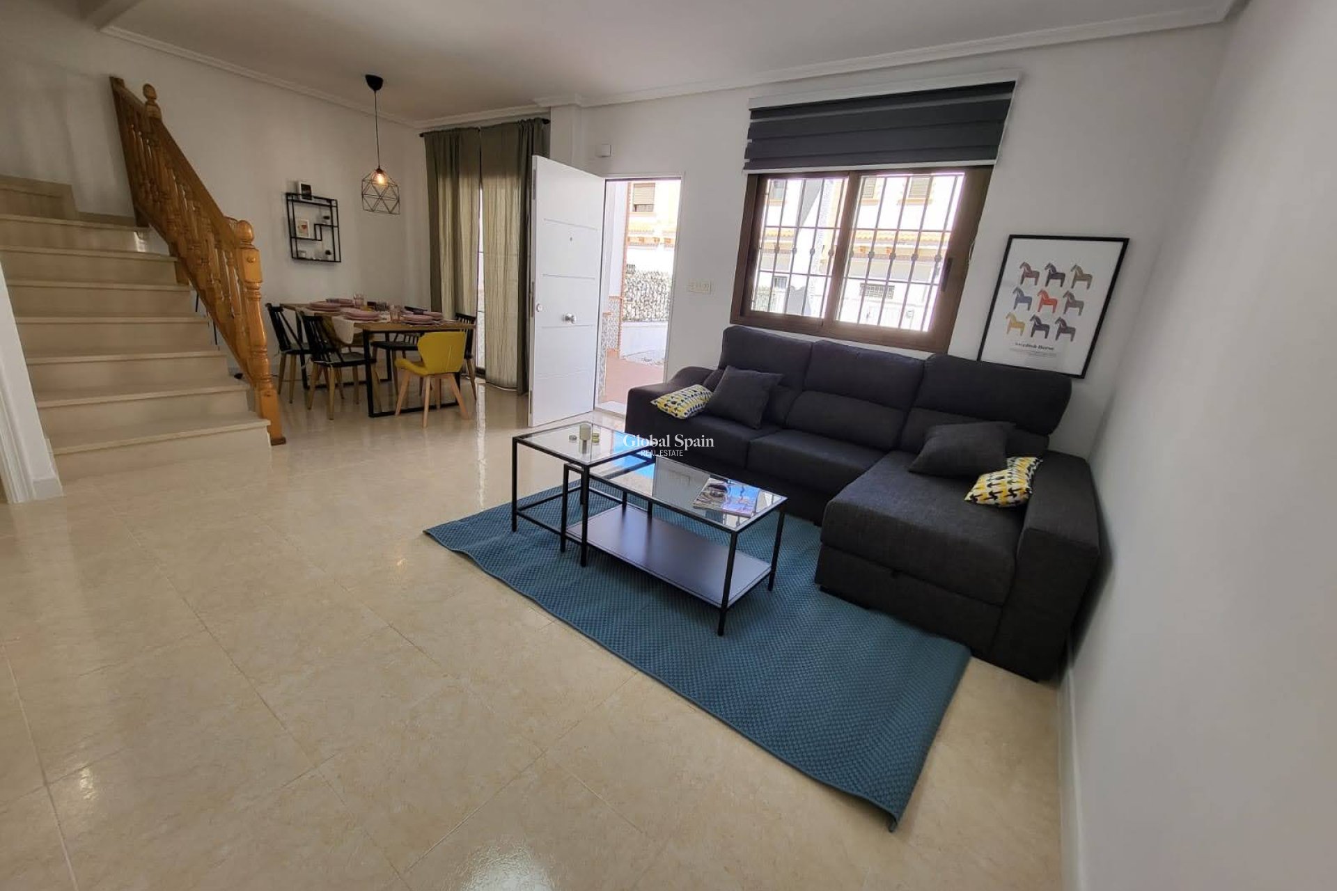 Resale - HOUSE -
VILLAMARTÍN - Costa Blanca