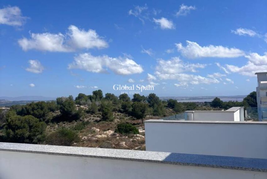 Resale - HOUSE -
VILLAMARTÍN - Costa Blanca