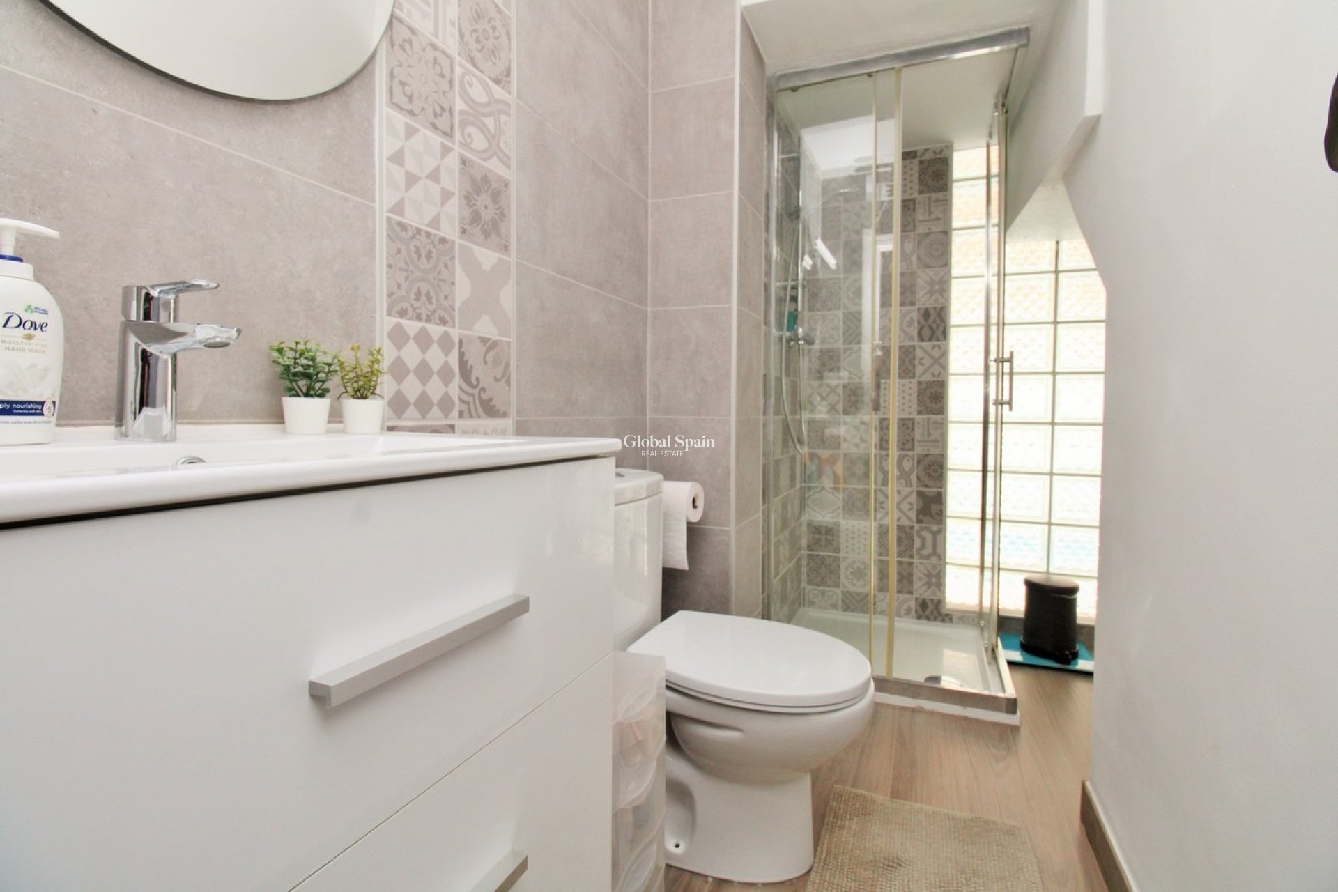 Resale - HOUSE -
VILLAMARTÍN - Costa Blanca