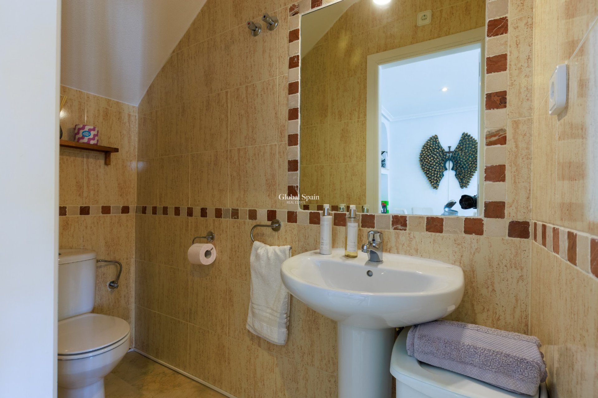 Resale - HOUSE -
VILLAMARTÍN - Costa Blanca