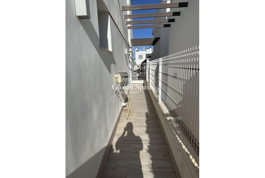 Resale - HOUSE -
VILLAMARTÍN