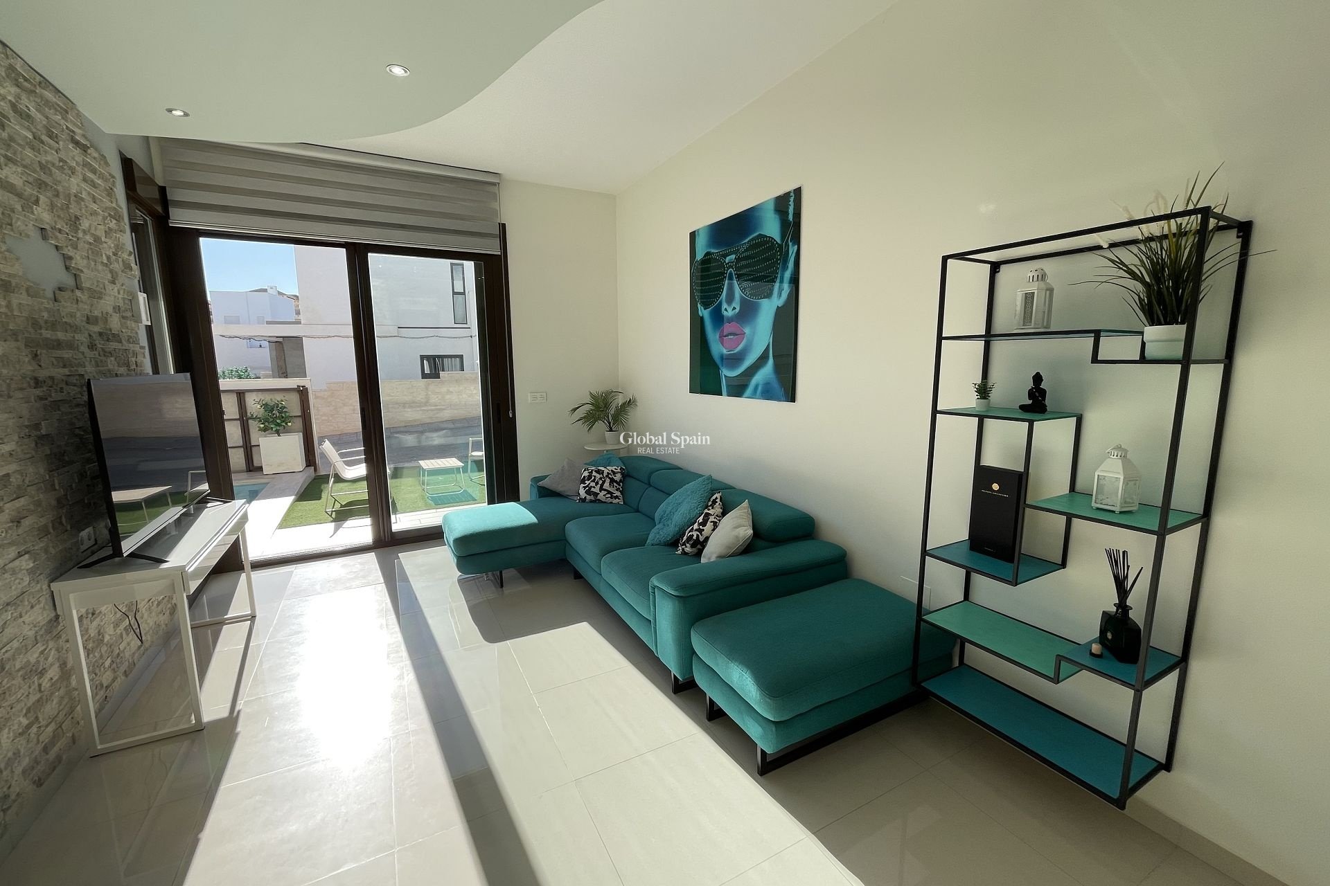 Resale - HOUSE -
VILLAMARTÍN