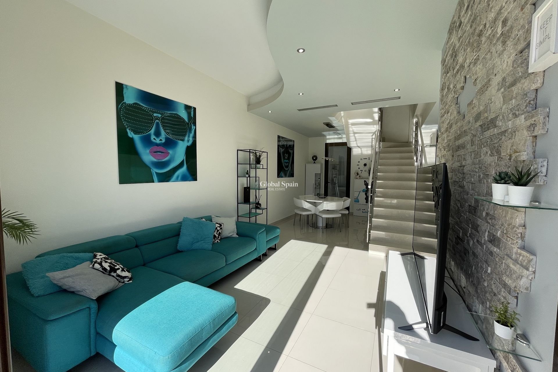 Resale - HOUSE -
VILLAMARTÍN