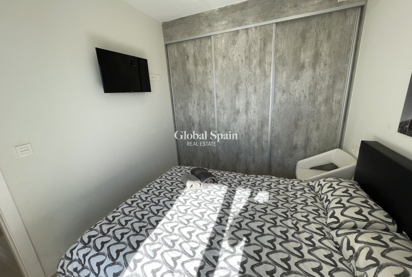 Resale - HOUSE -
VILLAMARTÍN