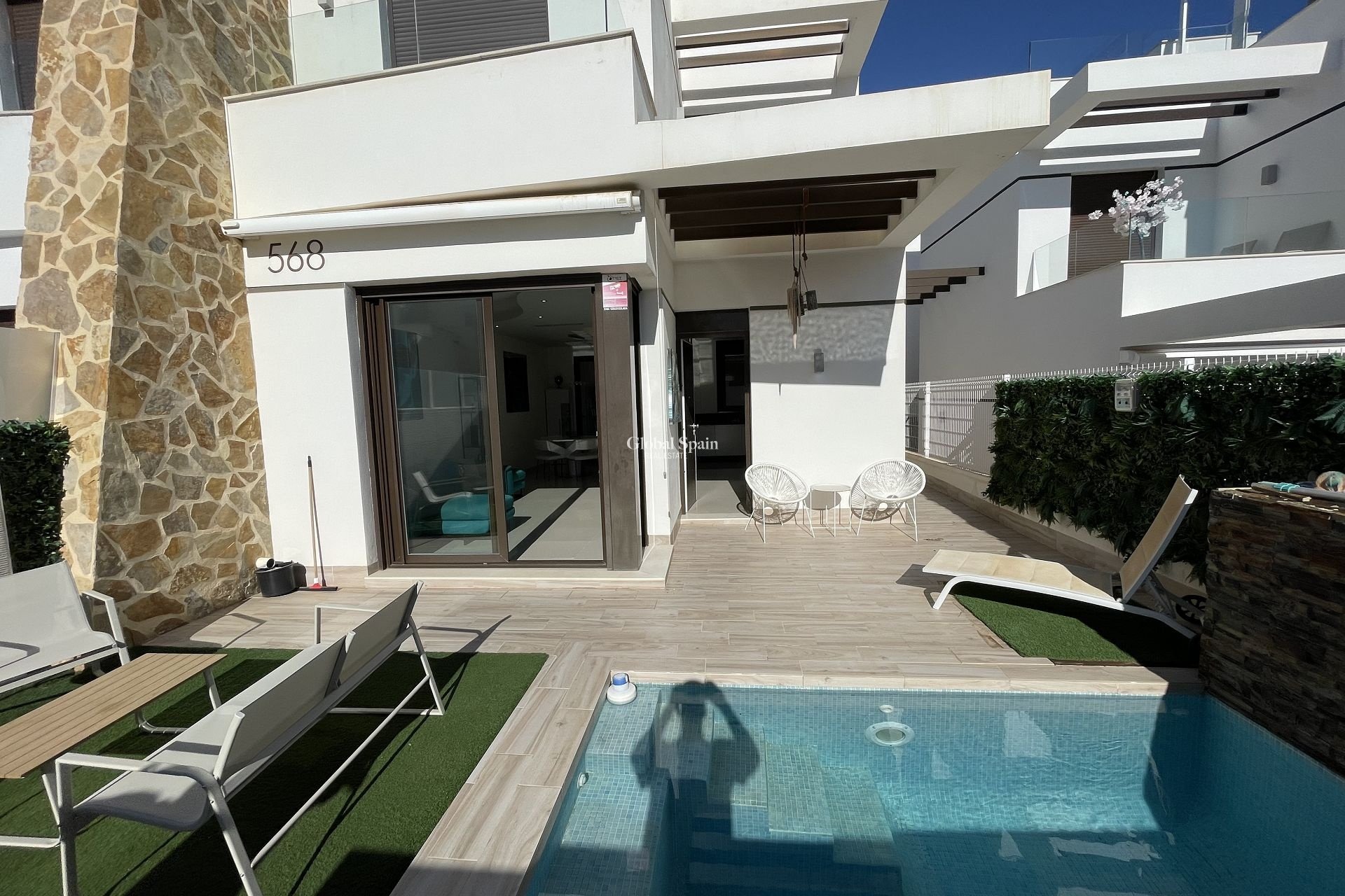 Resale - HOUSE -
VILLAMARTÍN