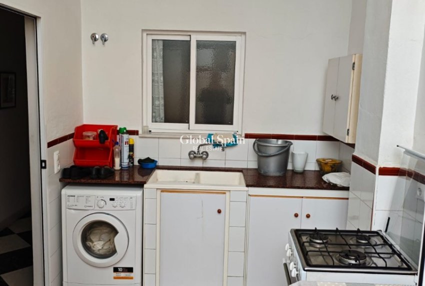 Resale - HOUSE -
XERESA - Pueblo
