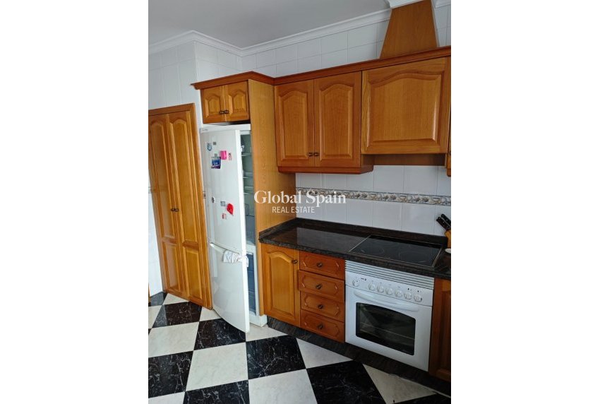 Resale - HOUSE -
XERESA - Pueblo