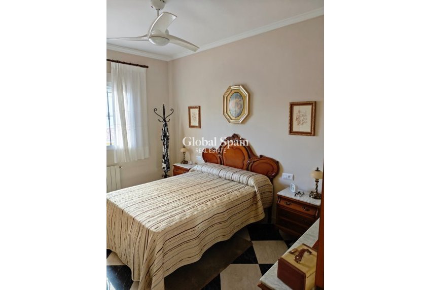 Resale - HOUSE -
XERESA - Pueblo