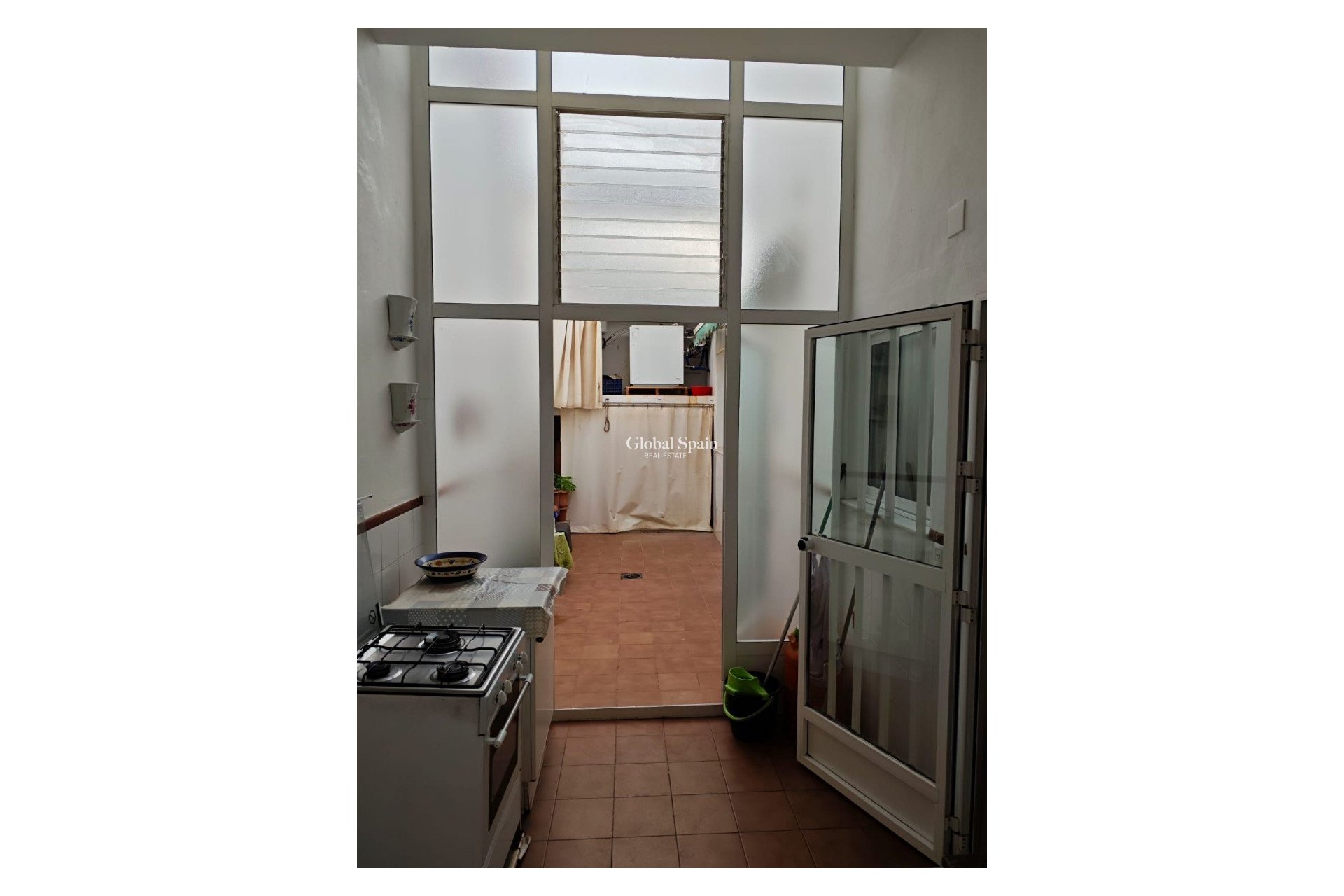 Resale - HOUSE -
XERESA - Pueblo