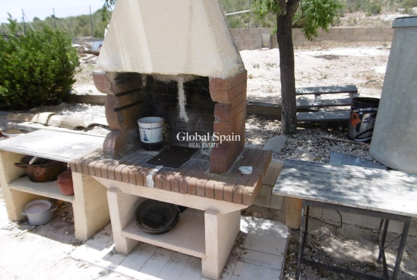 Resale - HOUSE -
YECLA - Inland