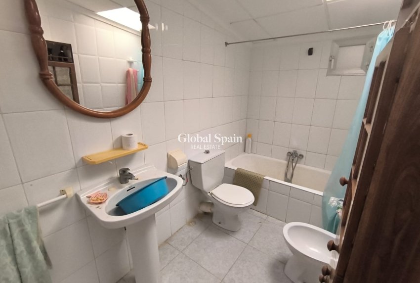 Resale - HOUSE -
YECLA - Inland