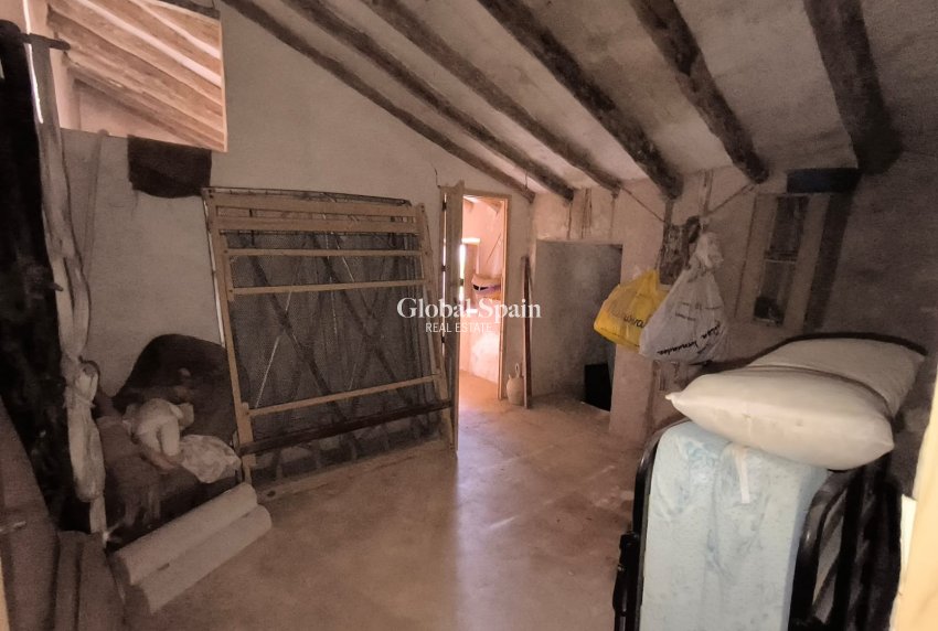 Resale - HOUSE -
YECLA - Inland