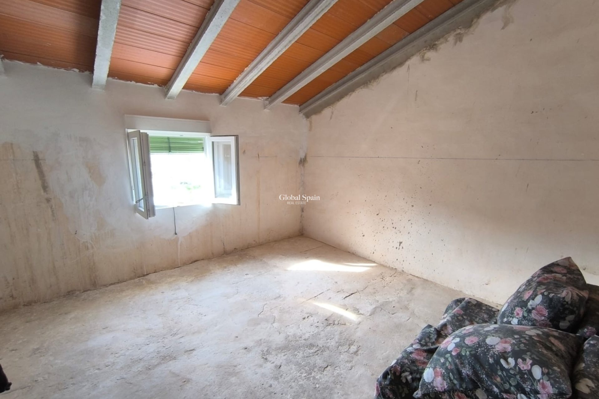 Resale - HOUSE -
YECLA - Inland