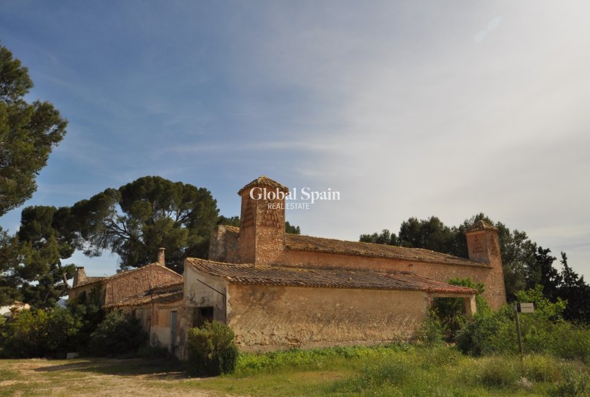 Resale - HOUSE -
YECLA - Inland