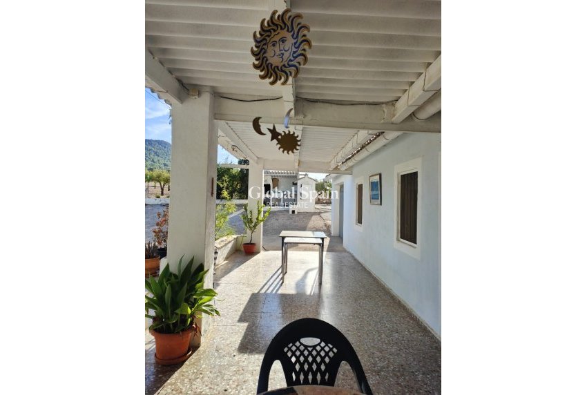 Resale - HOUSE -
YECLA - Inland