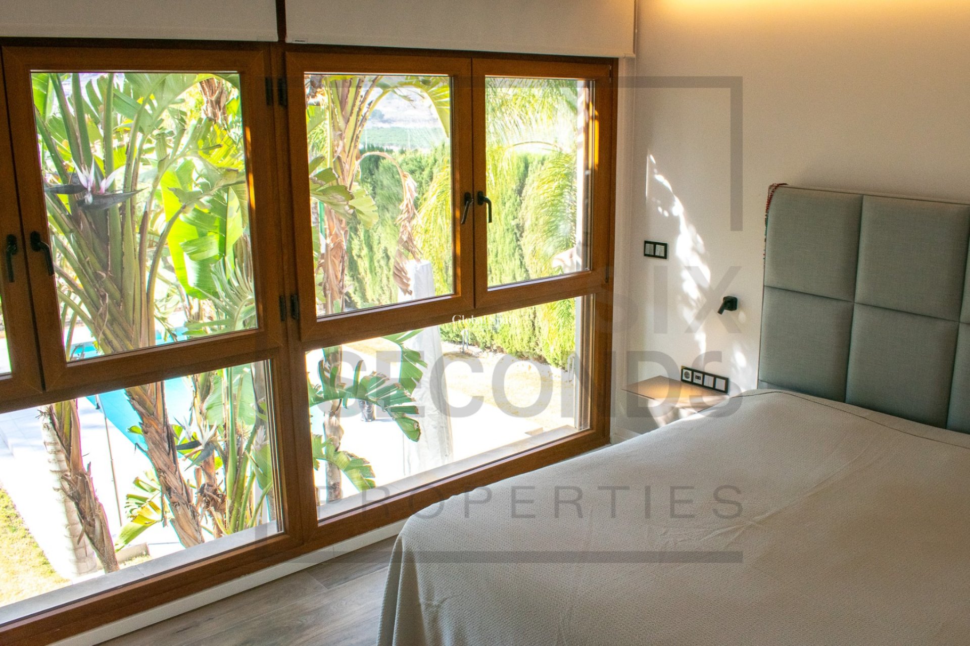 Resale - Independent villa -
ALGORFA - LA FINCA GOLF / ALGORFA