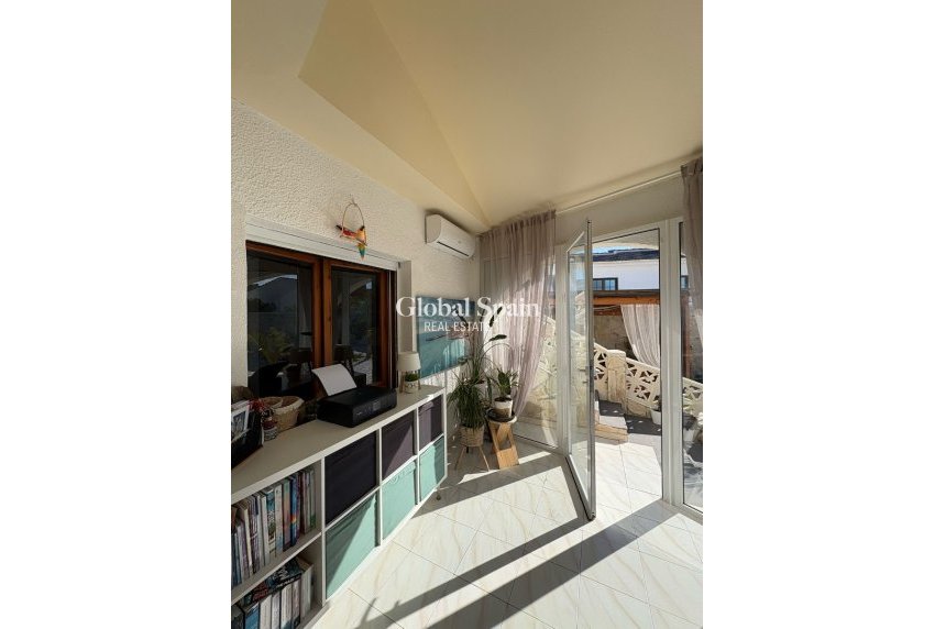 Resale - Independent villa -
CIUDAD QUESADA