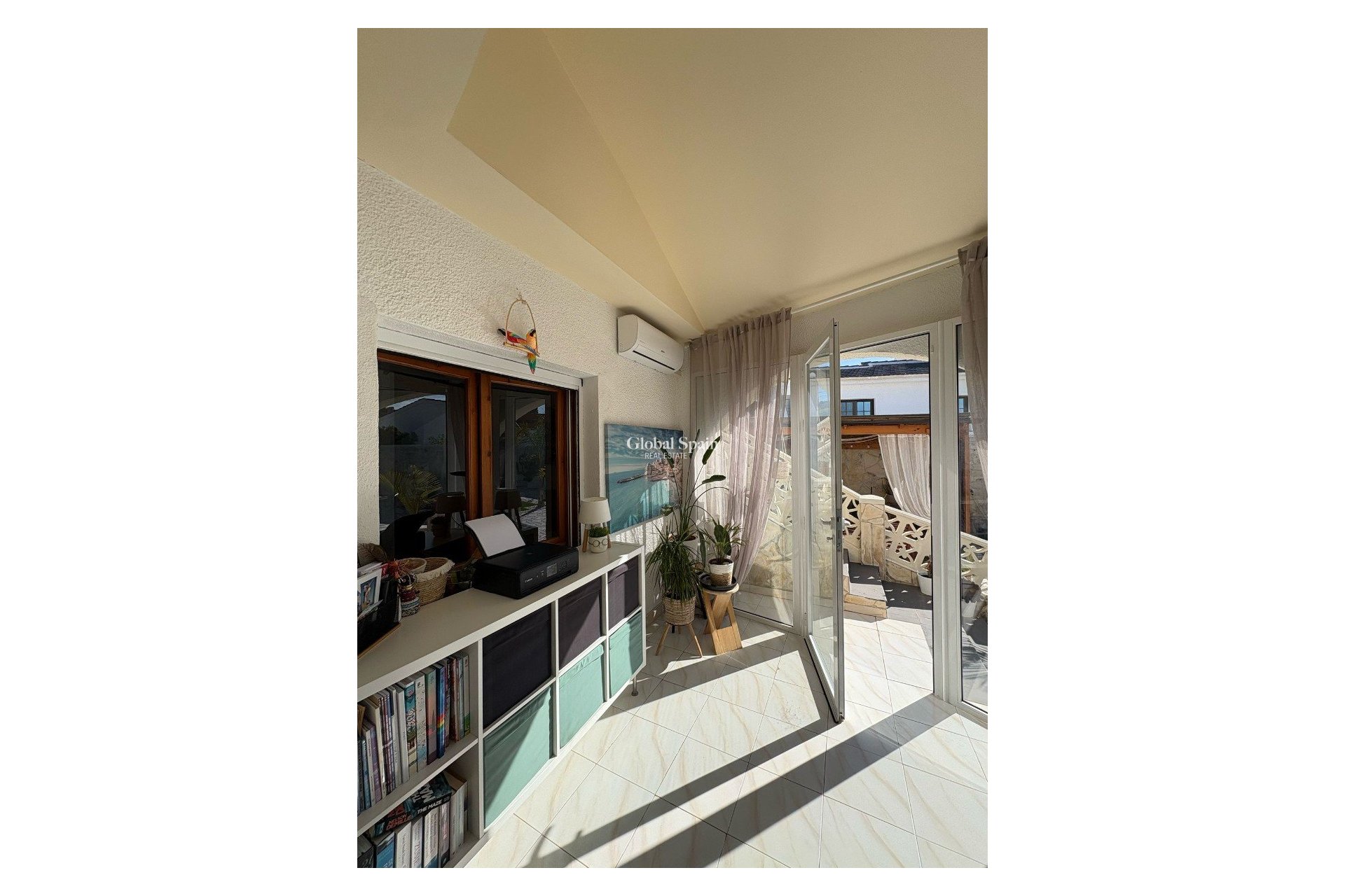 Resale - Independent villa -
CIUDAD QUESADA