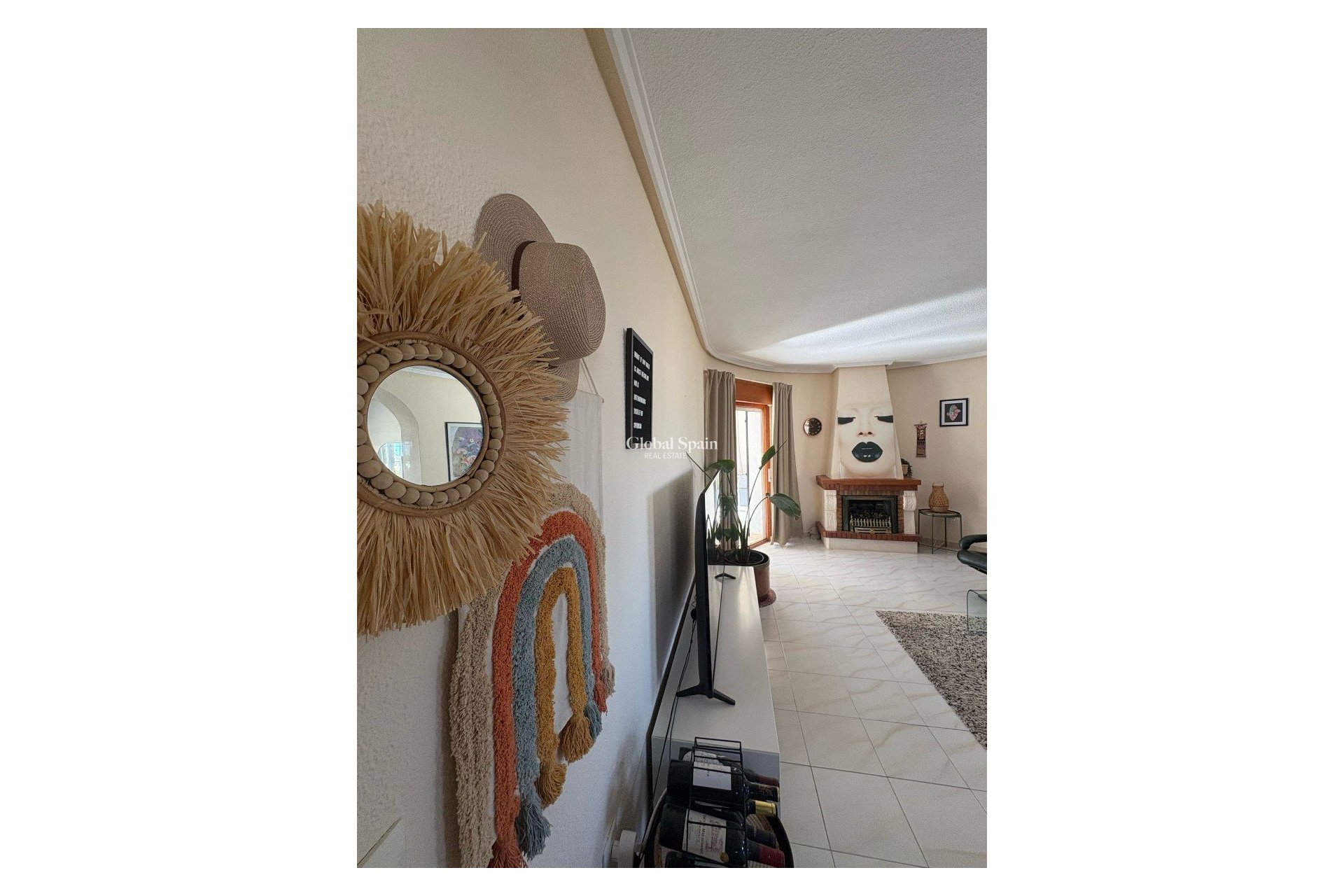 Resale - Independent villa -
CIUDAD QUESADA