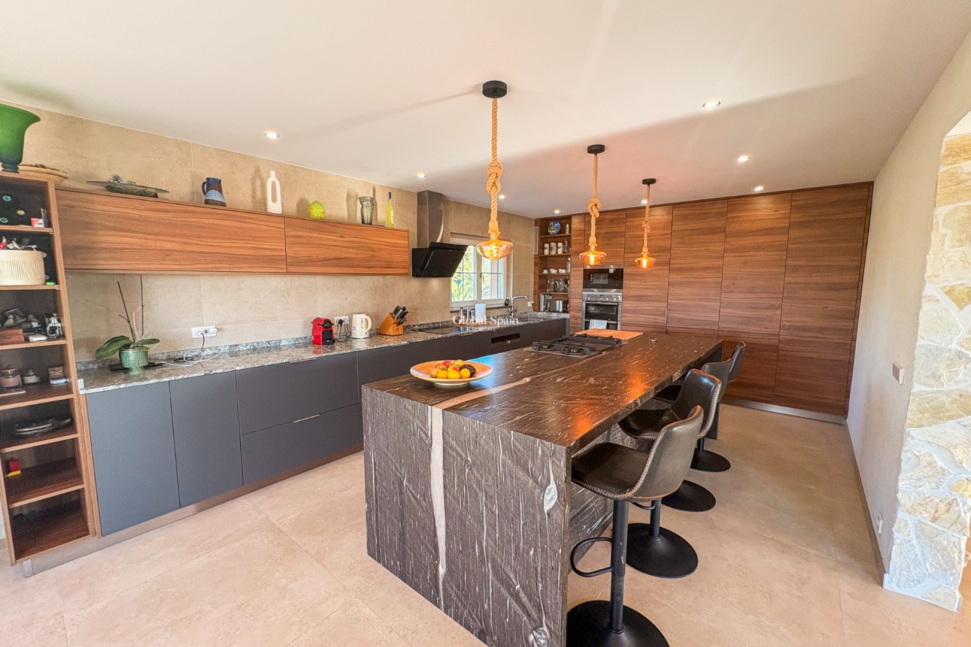 Resale - Independent villa -
ELCHE - Las Bayas