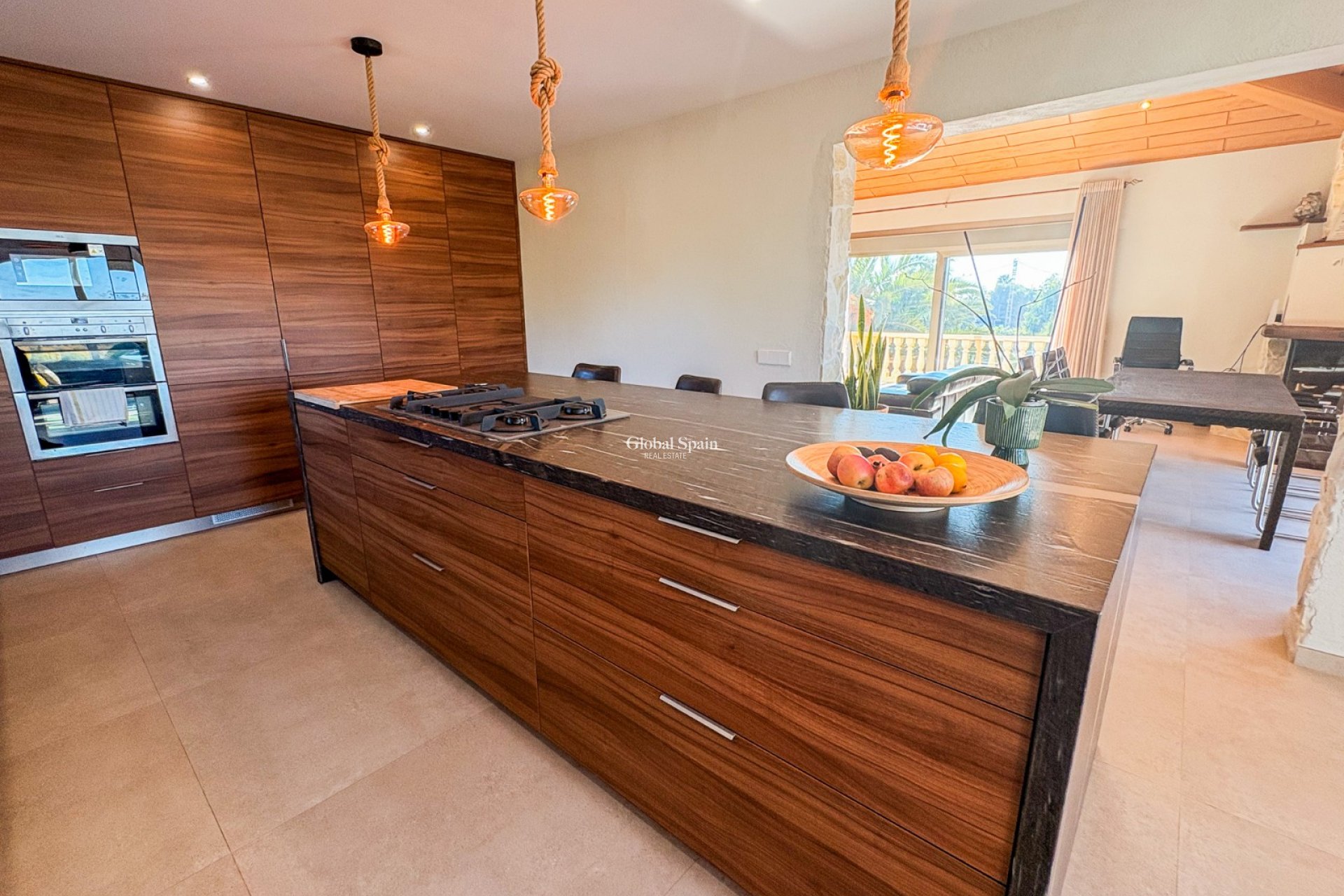 Resale - Independent villa -
ELCHE - Las Bayas