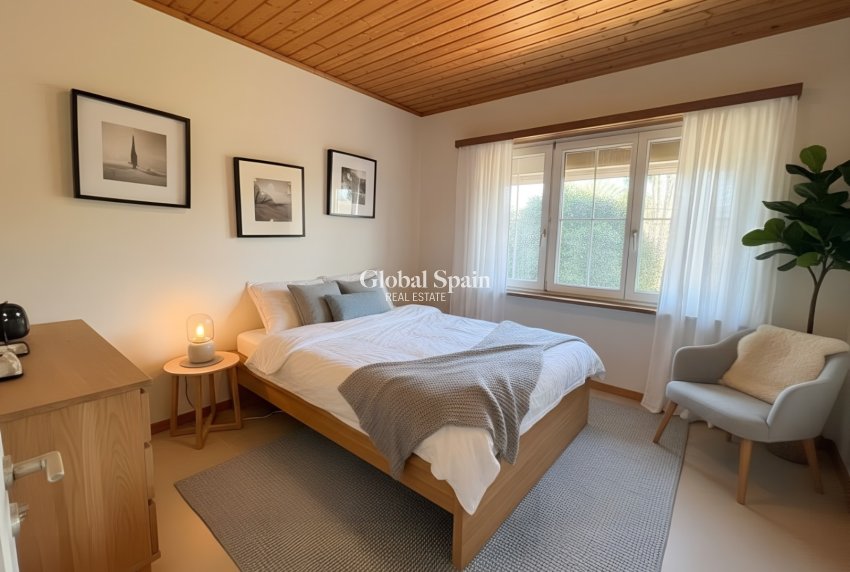 Resale - Independent villa -
ELCHE - Las Bayas