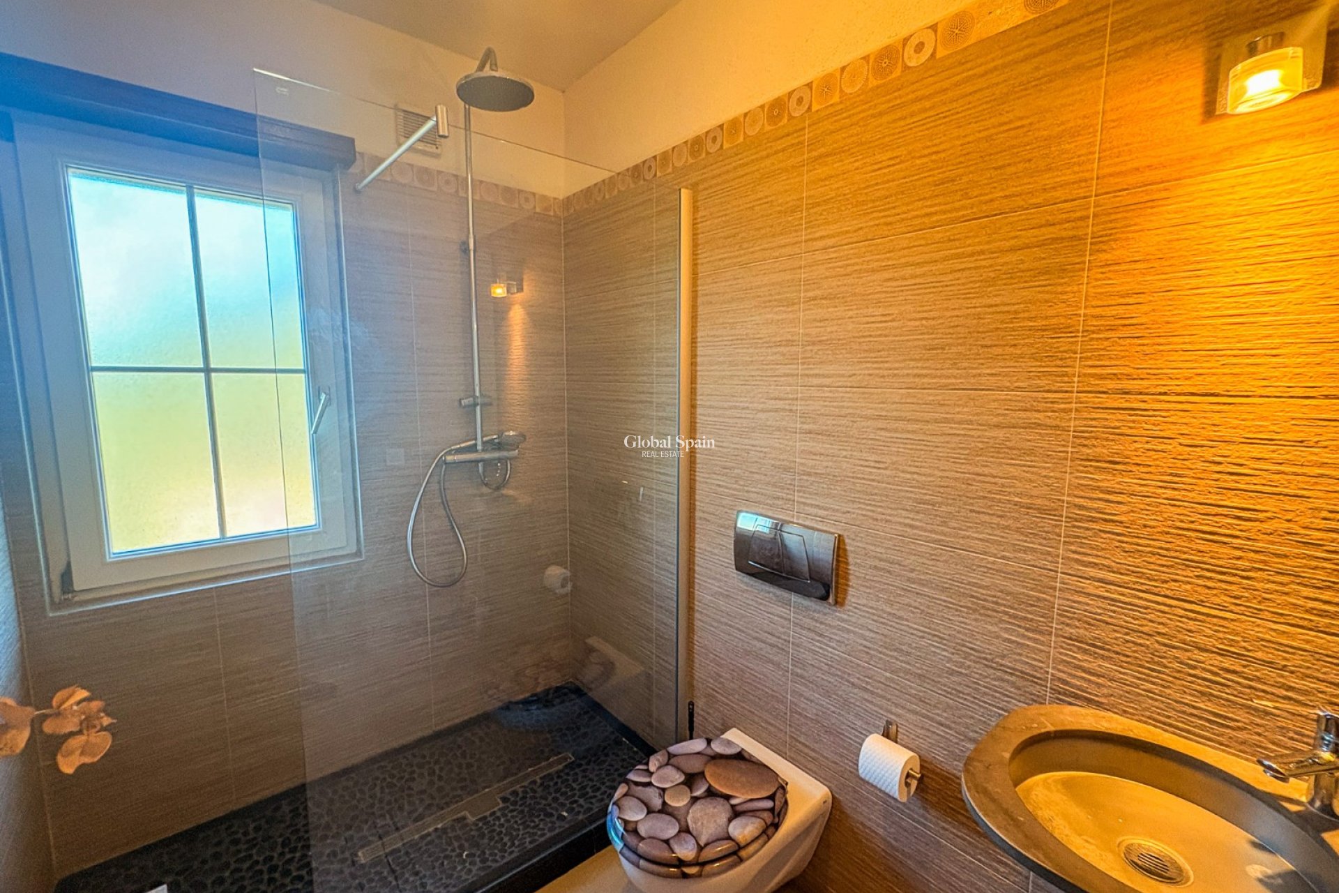 Resale - Independent villa -
ELCHE - Las Bayas