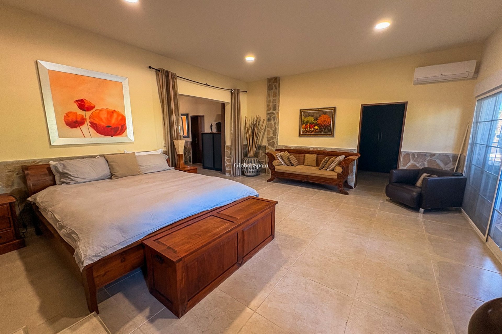 Resale - Independent villa -
ELCHE - Las Bayas