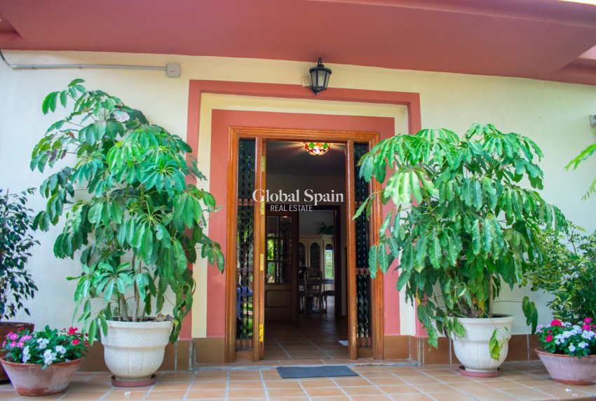 Resale - Independent villa -
MOLINA DEL SEGURA - Torre de Cotillas