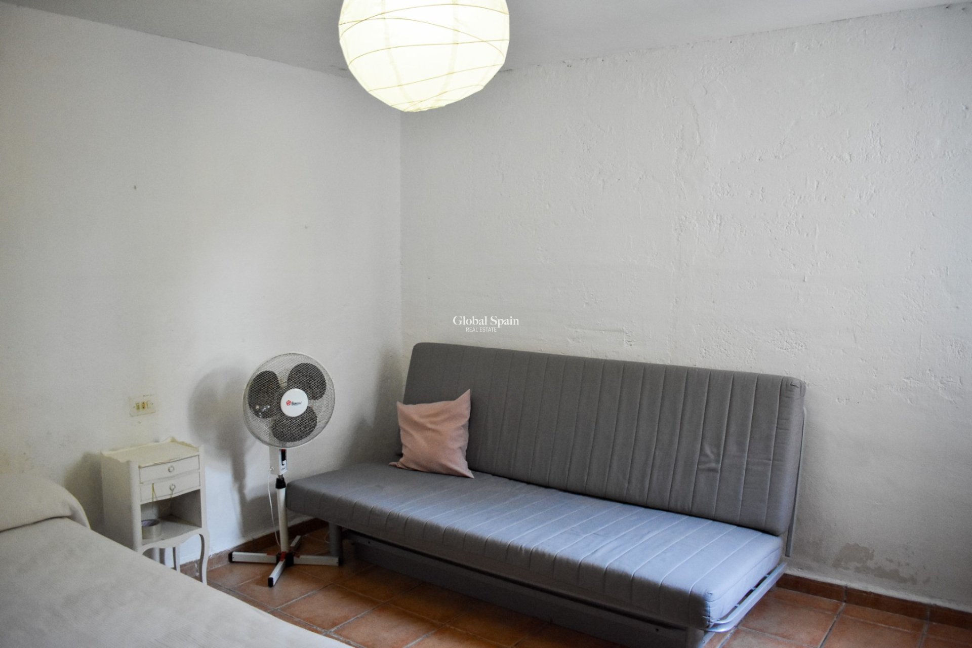 Resale - Independent villa -
ORIHUELA COSTA - Punta Prima