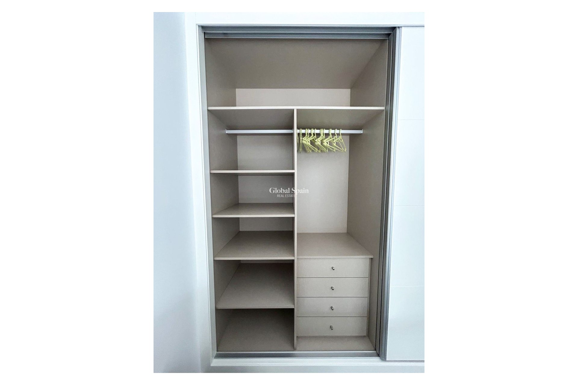 Resale - Independent villa -
VISTABELLA GOLF