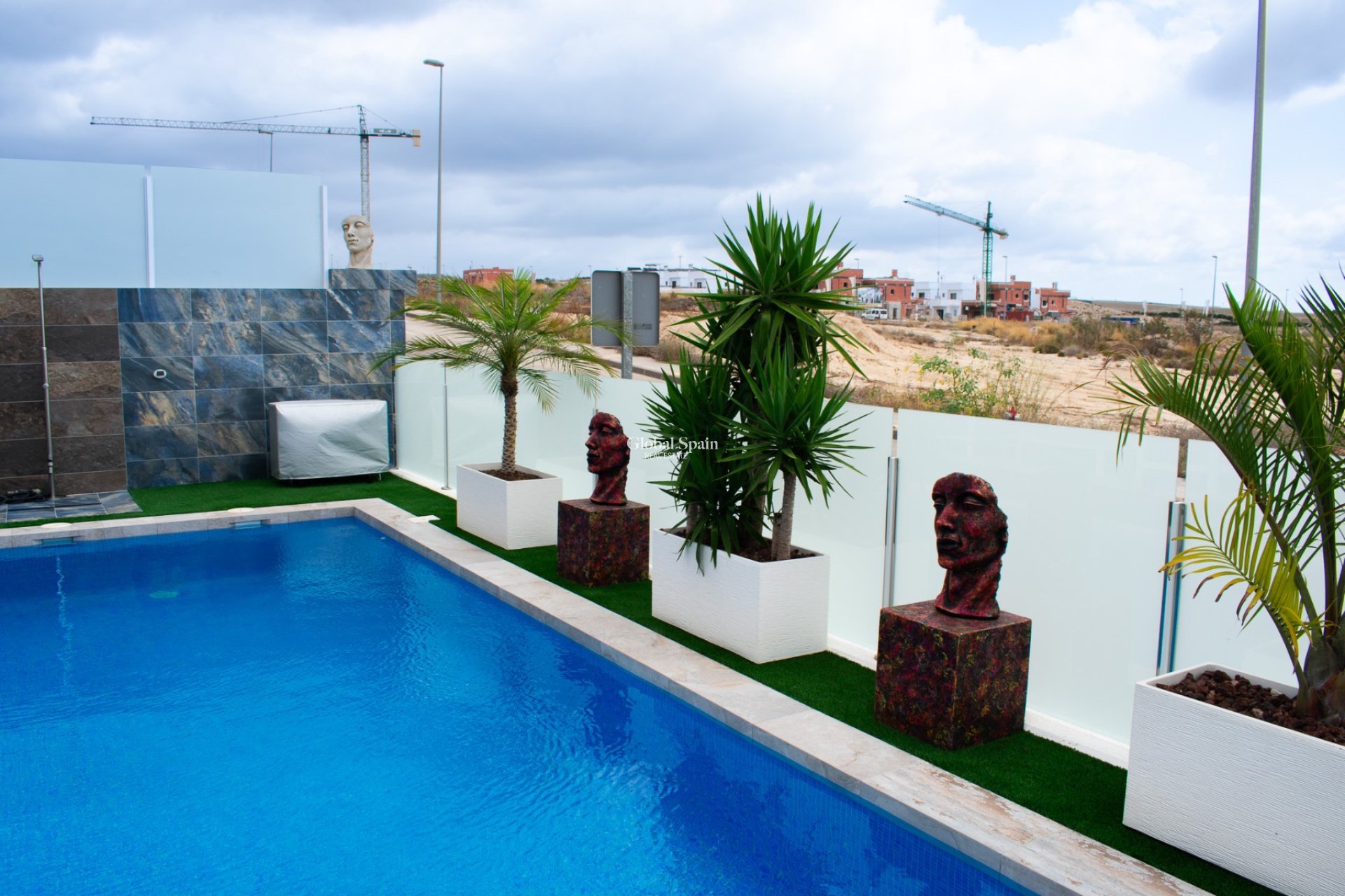 Resale - Independent villa -
VISTABELLA GOLF