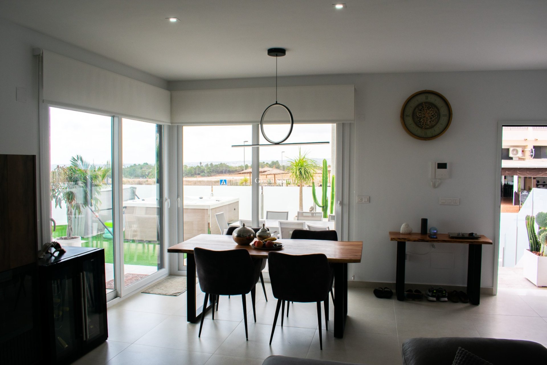 Resale - Independent villa -
VISTABELLA GOLF