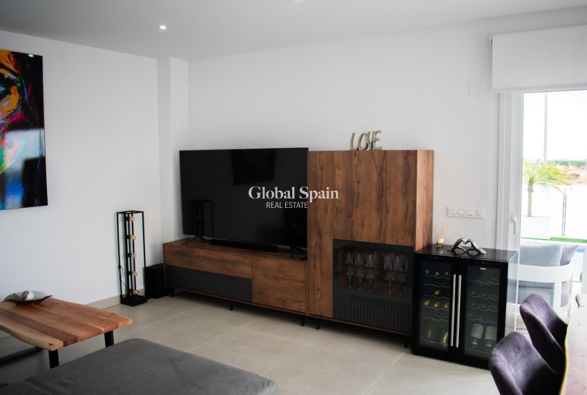 Resale - Independent villa -
VISTABELLA GOLF