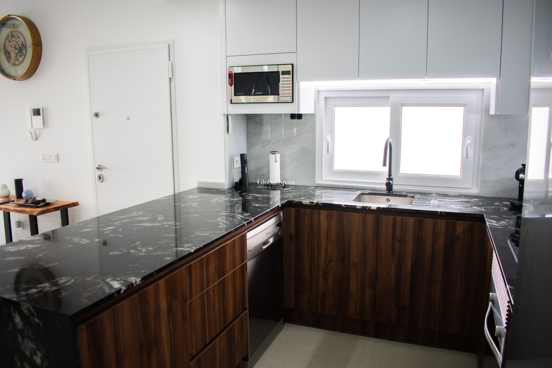 Resale - Independent villa -
VISTABELLA GOLF