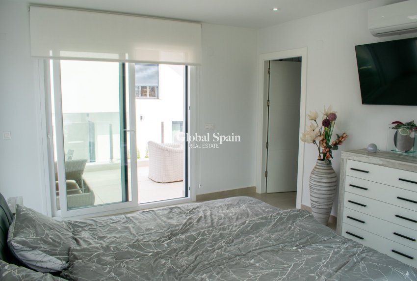 Resale - Independent villa -
VISTABELLA GOLF