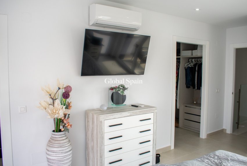 Resale - Independent villa -
VISTABELLA GOLF