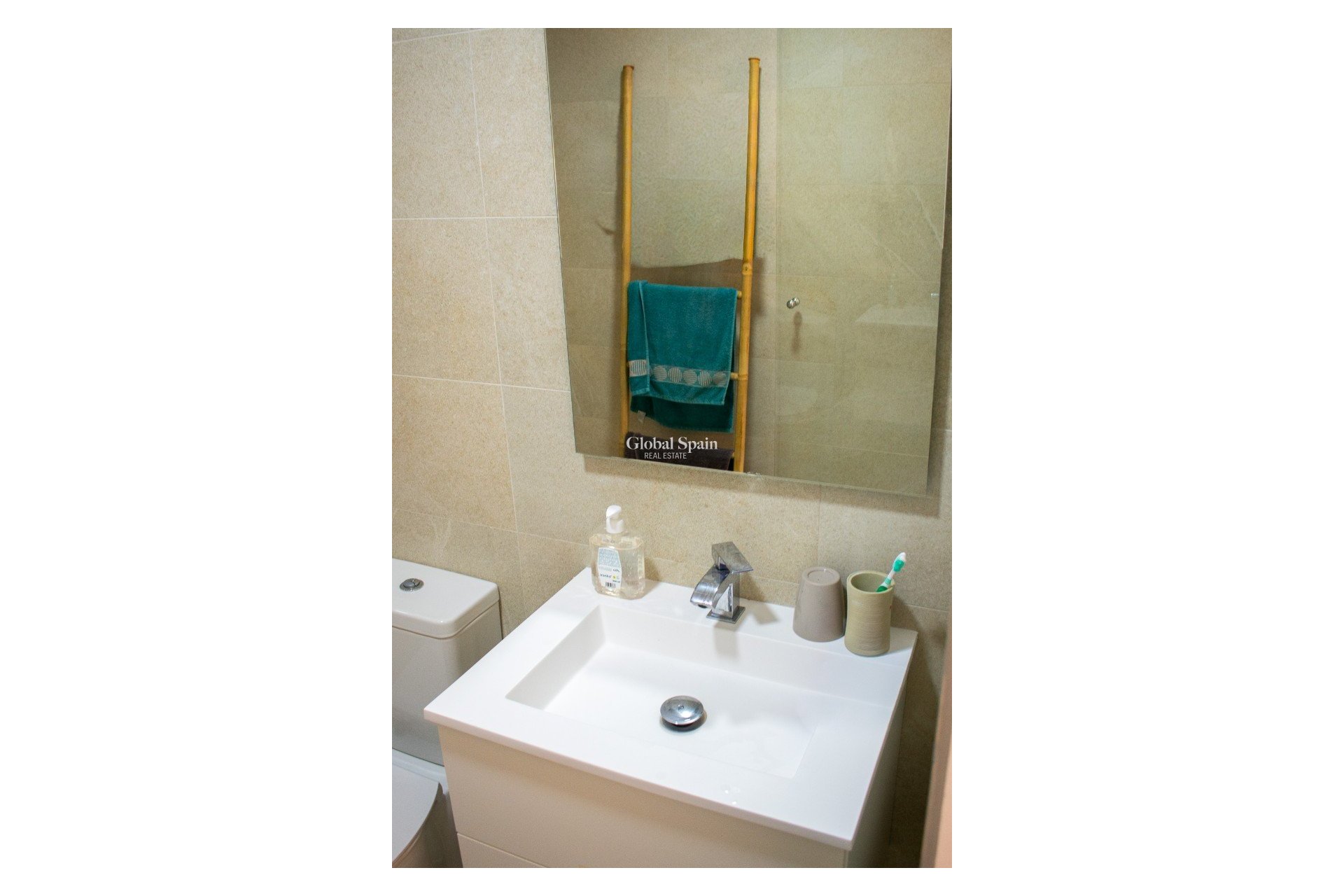 Resale - Independent villa -
VISTABELLA GOLF