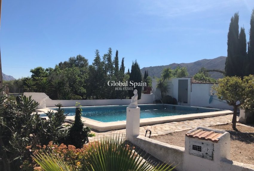 Resale -  -
LA MATANZA - La Matanza