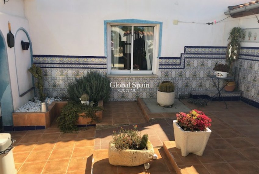 Resale -  -
LA MATANZA - La Matanza