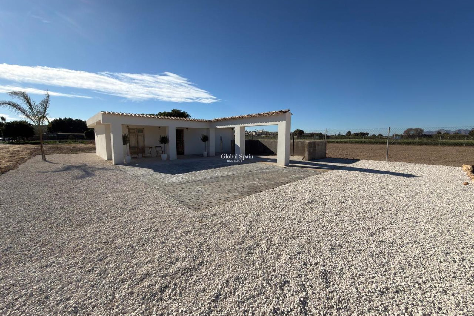 Resale - LAND -
ALGORFA - Inland