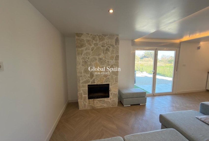 Resale - LAND -
ALGORFA - Inland