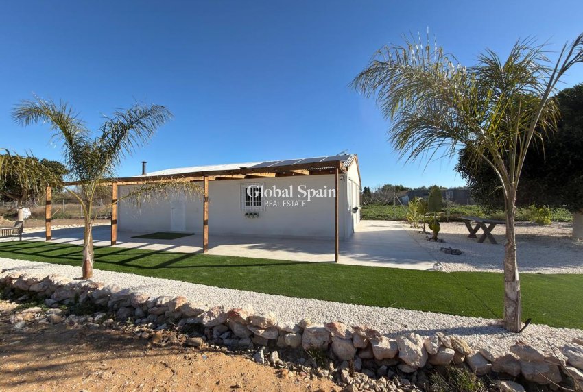 Resale - LAND -
ALGORFA - Inland