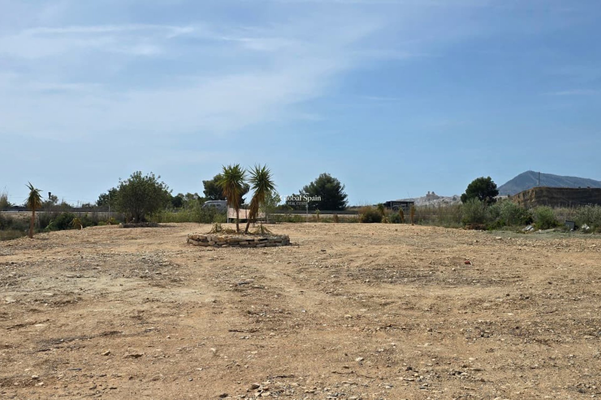Resale - LAND -
ALTEA