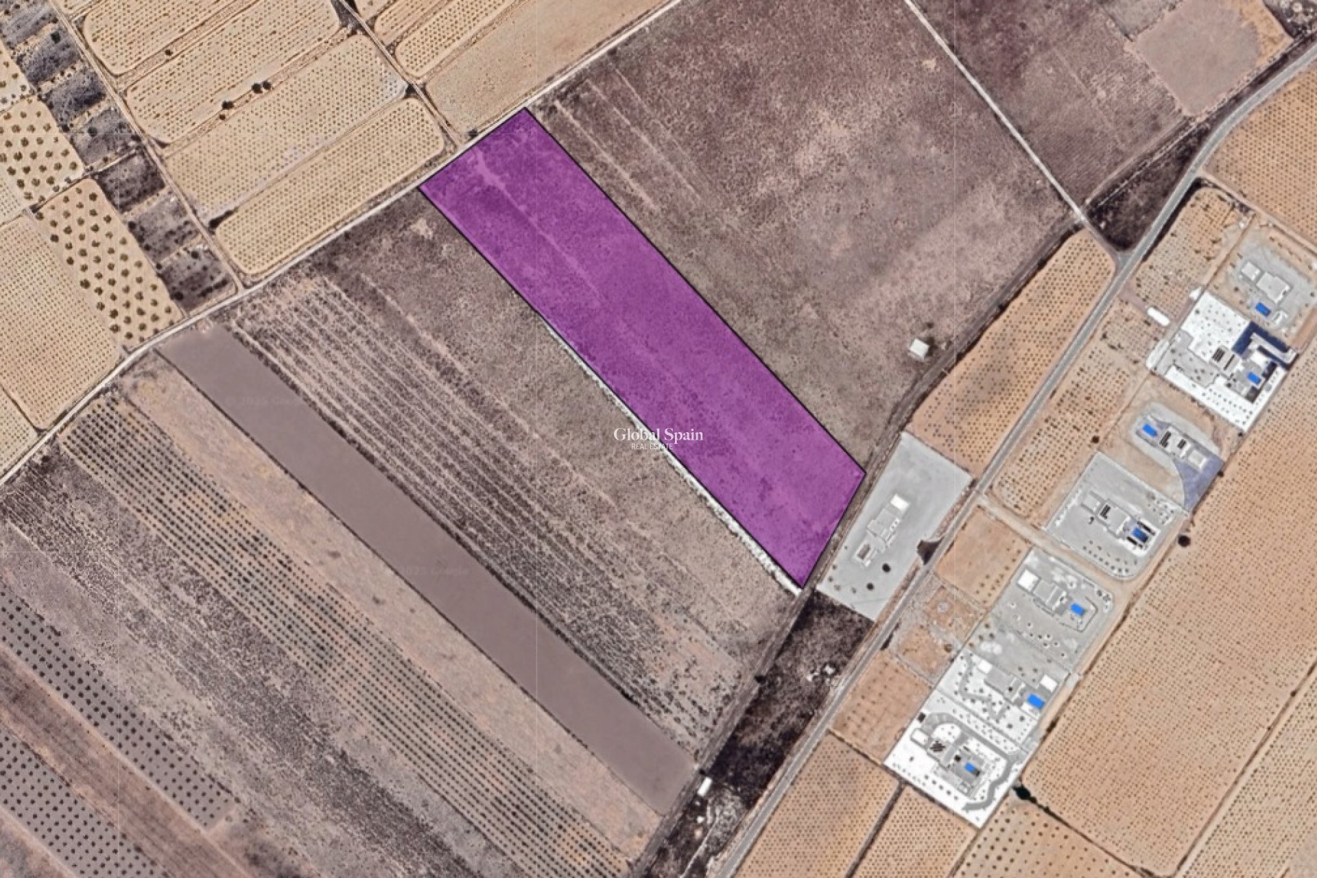 Resale - LAND -
CAÑADA DE LA LEÑA - Inland