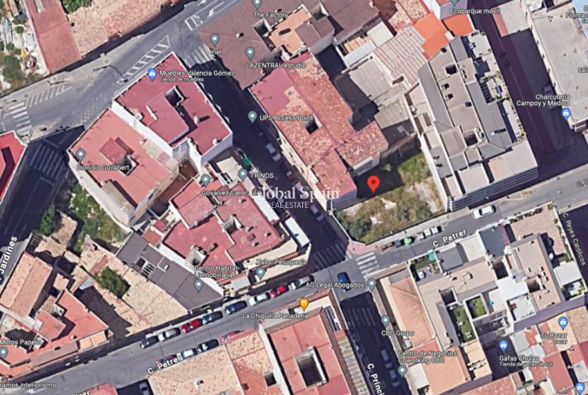 Resale - LAND -
ELDA - Inland