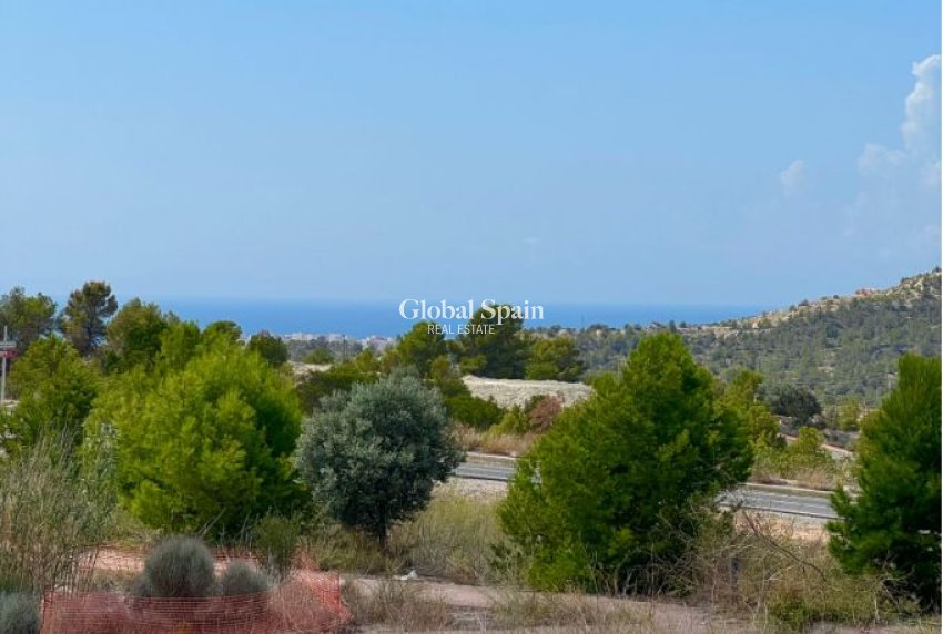 Resale - LAND -
FINESTRAT - Costa Blanca